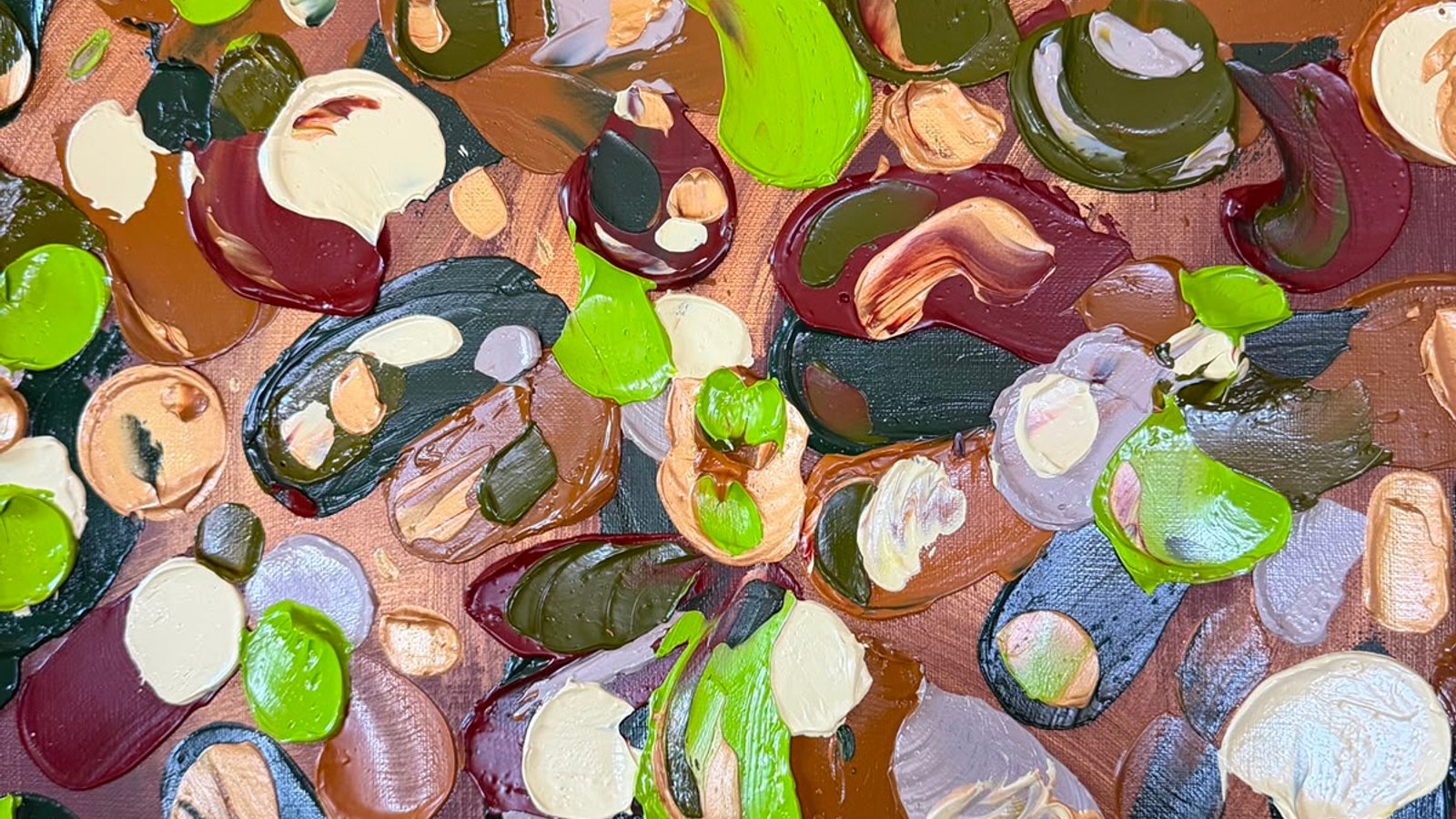 Peer colour study, bronze gold over earth brown